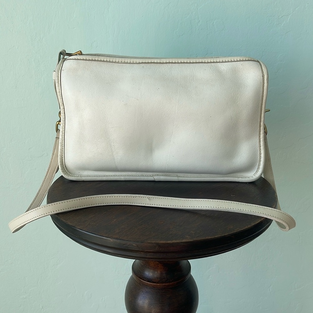 Made in NYC Vintage Bone White Convertible Clutch with Strap